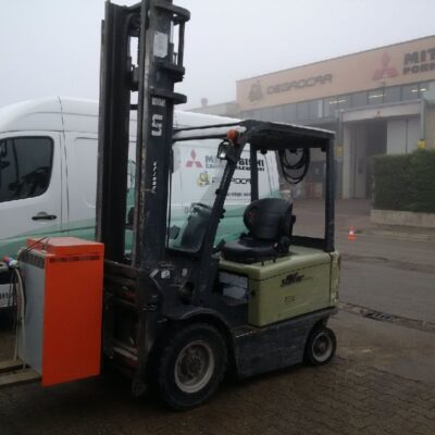 Carrello elettrico UN Forklift FB25-FAZ1