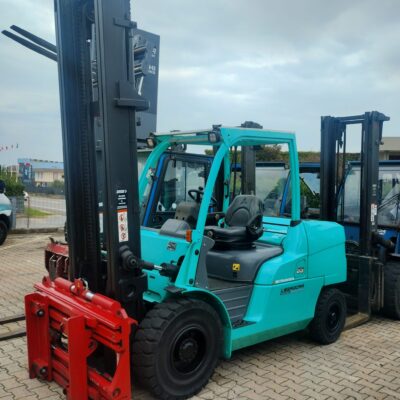 Carrello diesel usato Mitsubishi FD55N