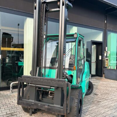 Carrello elevatore diesel Mitsubishi FD55NB