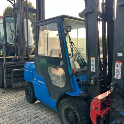 Carrello elevatore diesel Mitsubishi FD35NT