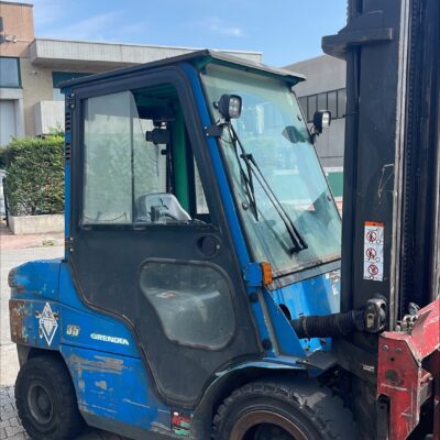 Carrello elevatore diesel Mitsubishi FD35NT