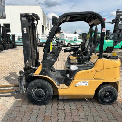 Carrello elevatore elettrico CATERPILLAR DP 25 N