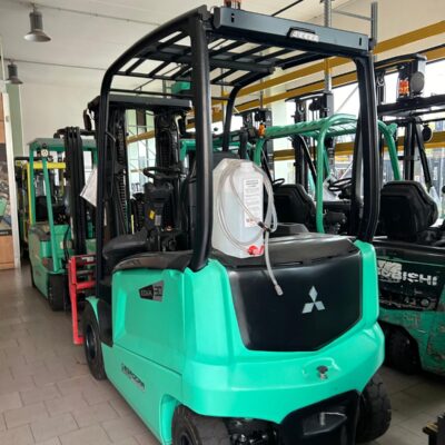 Carrello elevatore elettrico Mitsubishi FB30CN